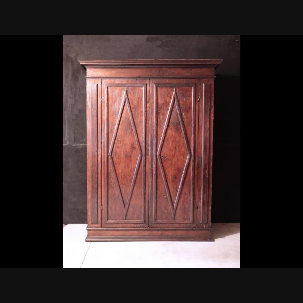 Grande Armadio a losanghe